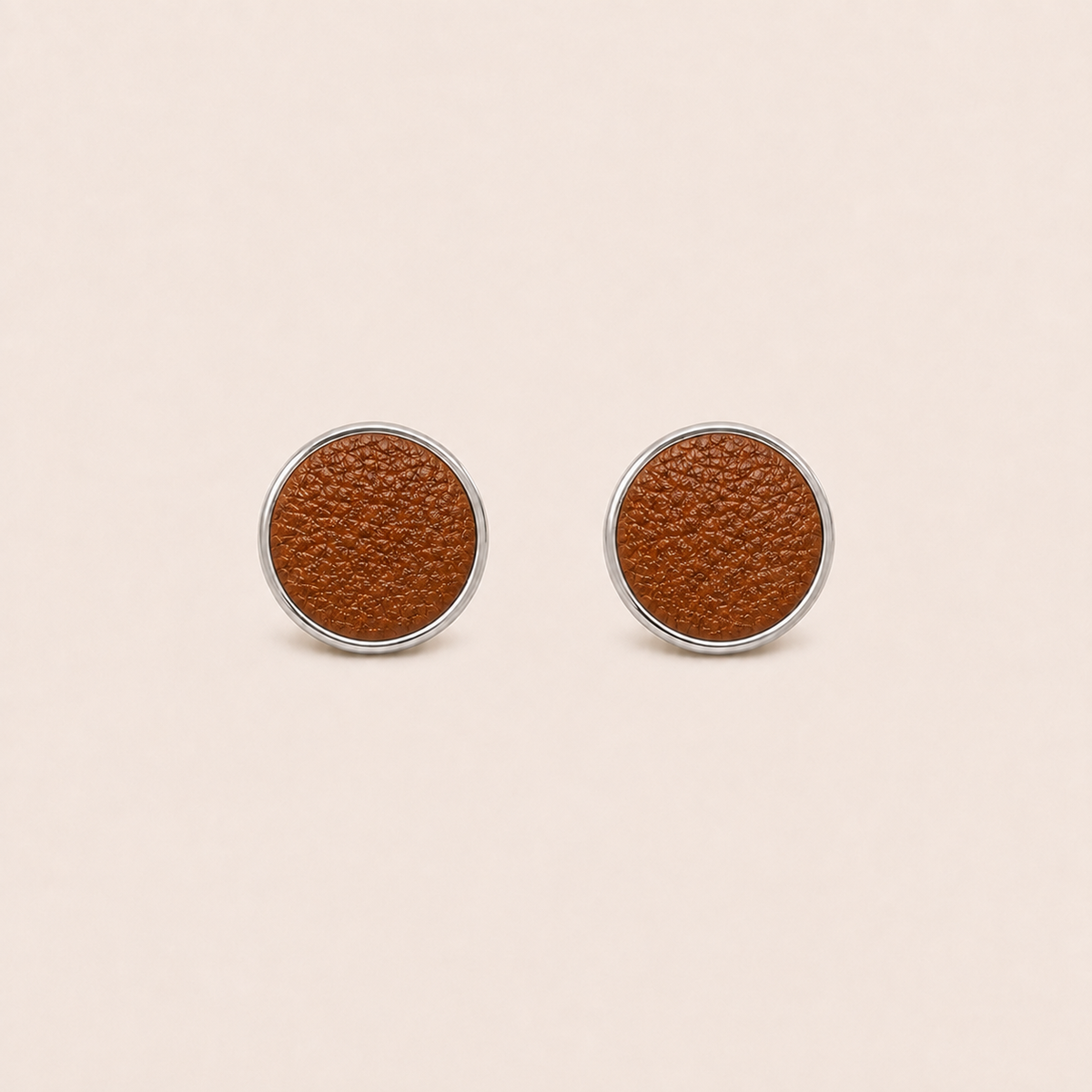 QueenKiss Circle Stud genuine leather stud earrings